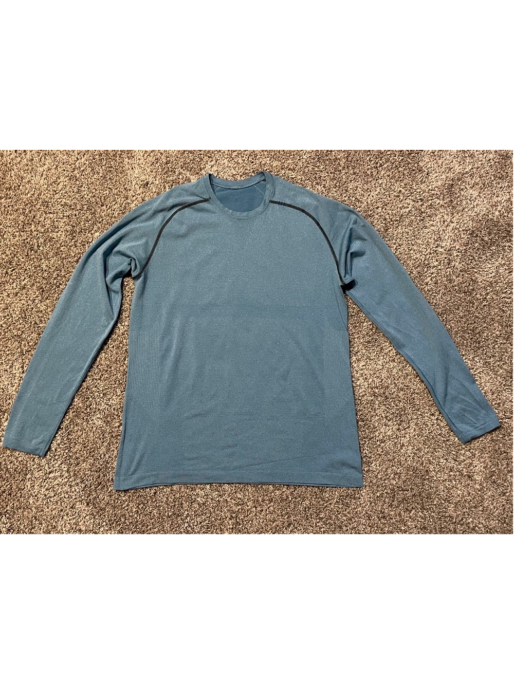 Lululemon Men’s Metal Vent Tech Long Sleeve Tee, Size Large, EUC